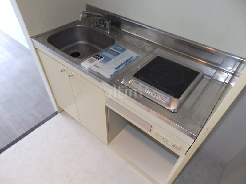 キッチン　別室の画像です、ご参考までに