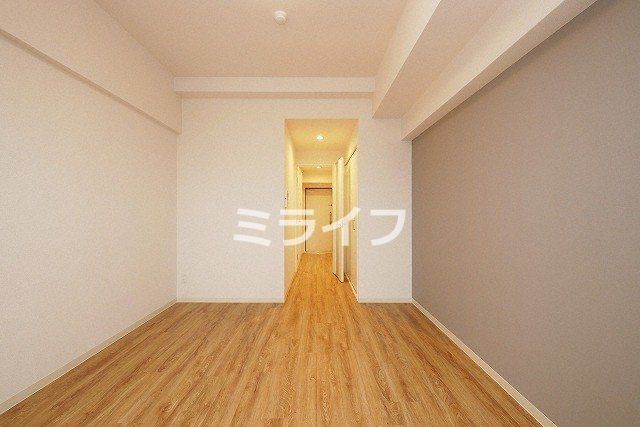 居室・リビング　生活スペースしっかり確保できる8.5帖1K