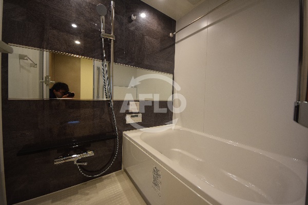 バス・シャワールーム　SK RESIDENCES SHINSAIBASHI　浴室