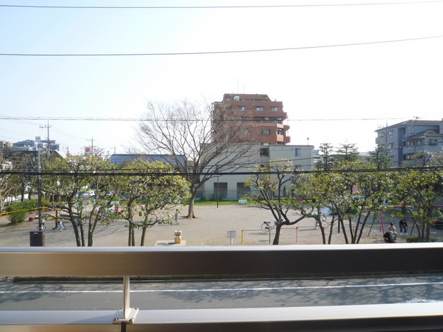 眺望　★目の前が公園で開放感がございます★