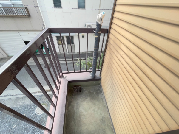 その他　洗濯置場　外