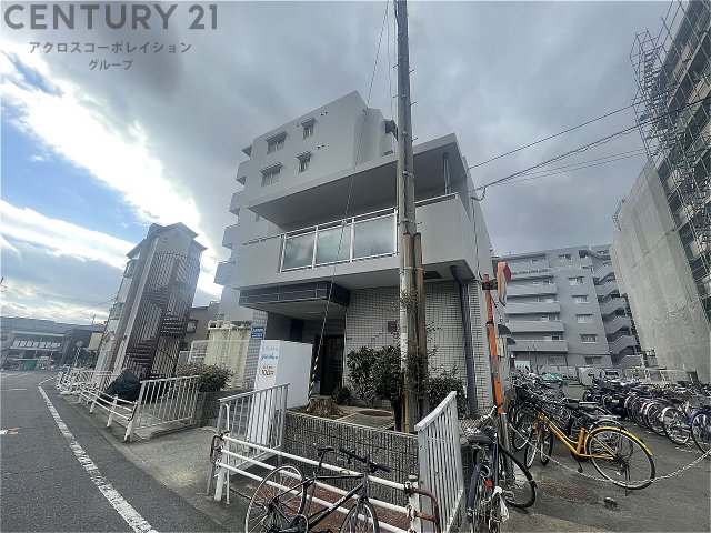 建物外観　敷地内に駐輪スペースがあります！