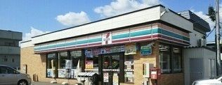 コンビニ　セブンイレブン東川北町店（コンビニ）まで1000m