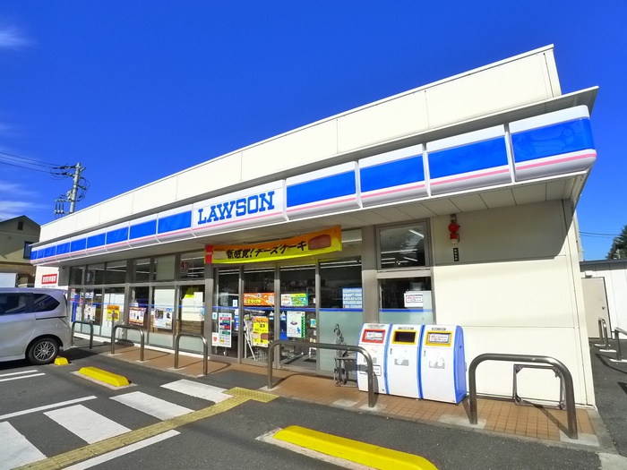 コンビニ　ローソン（コンビニ）まで180m