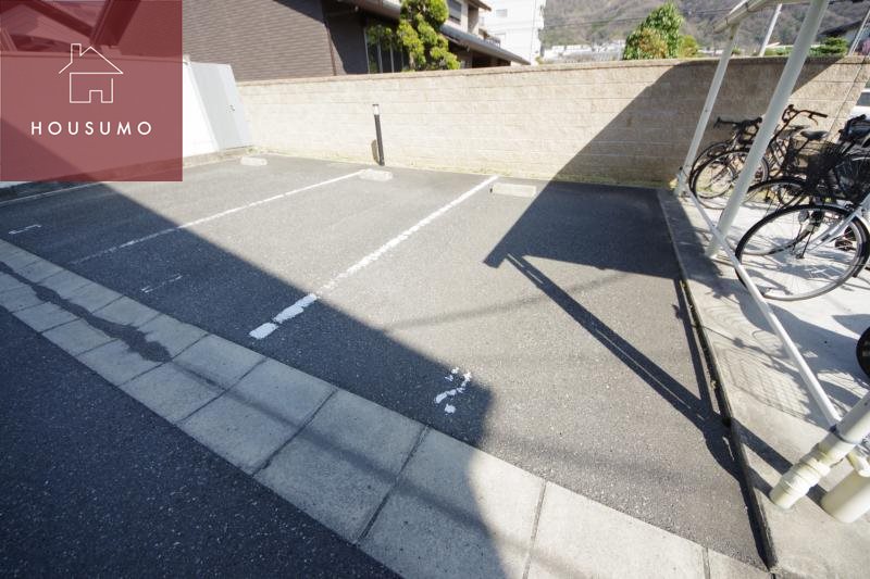 駐車場　カースペースがあります