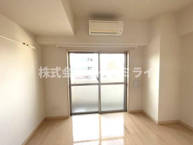 居室・リビング　?
