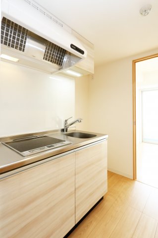 キッチン　同物件・別部屋（参考写真）