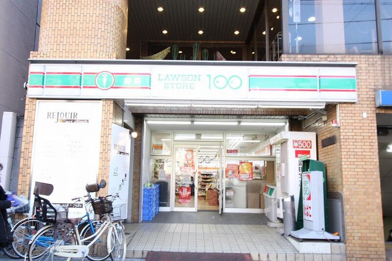コンビニ　ローソンストア100黒川駅前店（コンビニ）まで166m