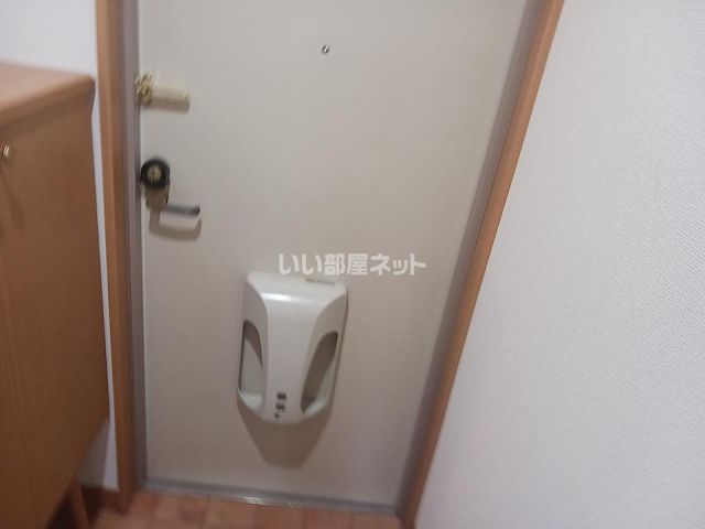 フロイデ宮竹の玄関写真