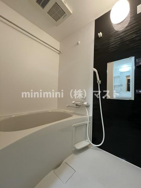 バス・シャワールーム　別部屋参考写真