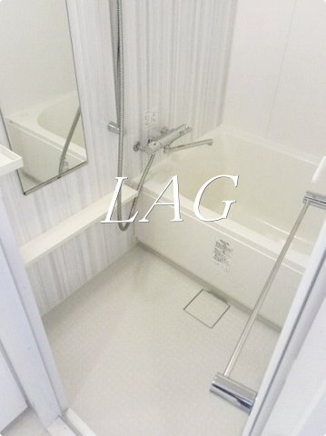 バス・シャワールーム　お風呂です。