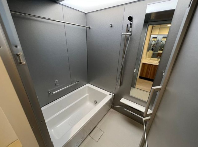 バス・シャワールーム　写真は同タイプ住居です