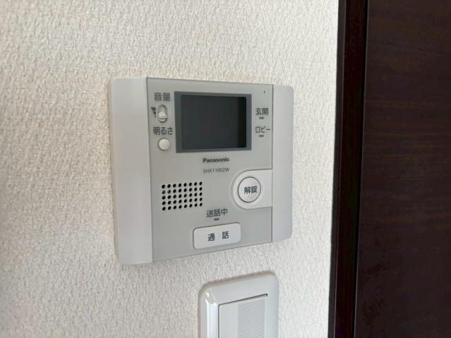 セキュリティ　安心のモニターフォンです