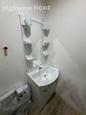 洗面設備　コンパクトで使いやすい洗面所
