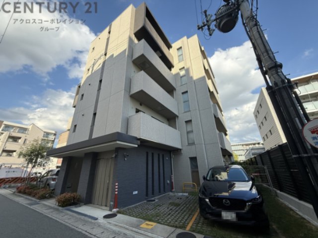 建物外観　オートロック完備で安心のセキュリティ♪