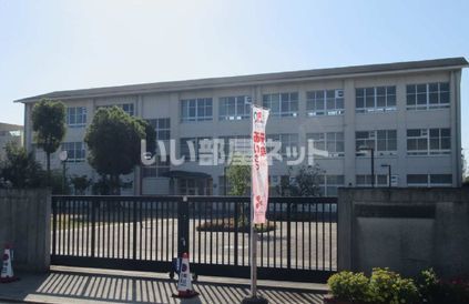 小学校　堺市立白鷺小学校（小学校）まで2207m