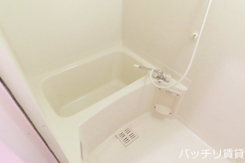 バス・シャワールーム　※同マンション別部屋写真の為、現状優先。
