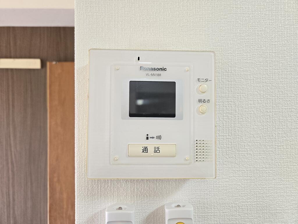 セキュリティ　モニターホンで安心♪