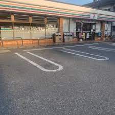 コンビニ　セブンイレブン 加古川西神吉店（コンビニ）まで828m