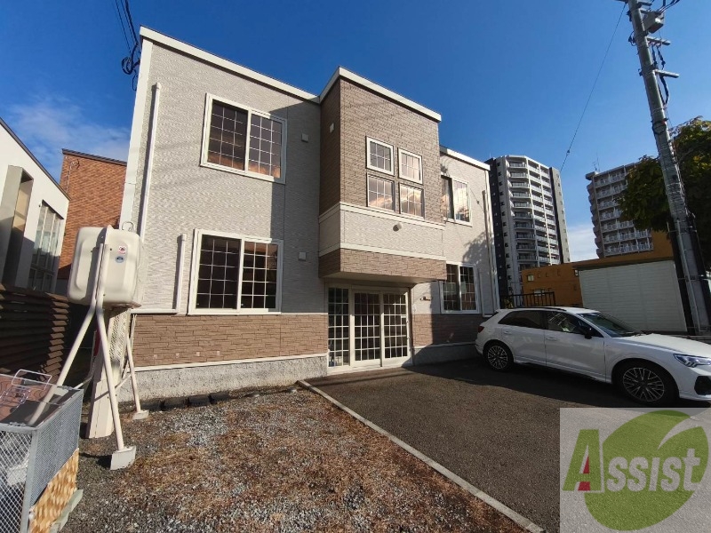 建物外観　札幌市中央区南５条「リ・ライフ」