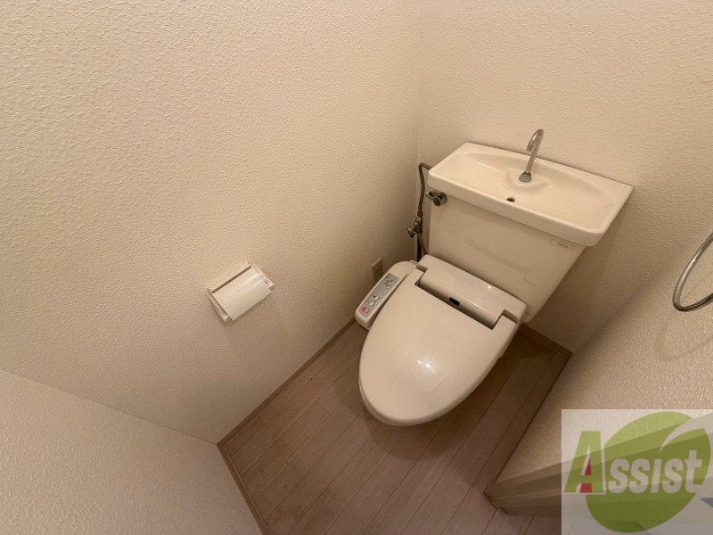 トイレ　清潔感があり安心して使用できるトイレになっておりました。