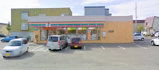 コンビニ　セブンイレブン札幌白石中央3条店（コンビニ）まで660m
