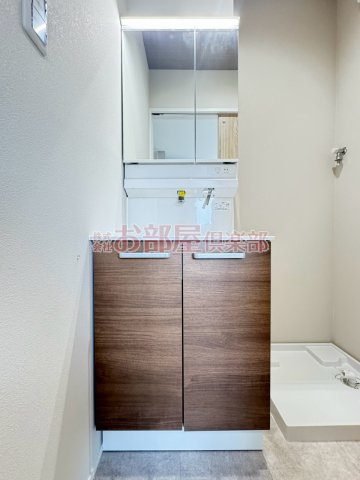 洗面設備　広い洗面スペース
