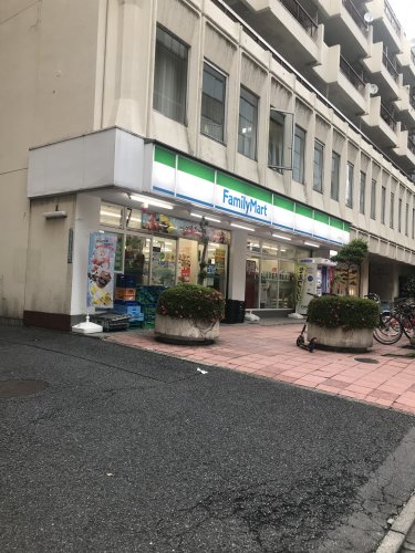 コンビニ　ファミリーマート 北大塚店（コンビニ）まで91m