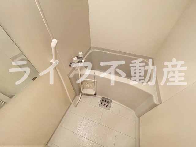 バス・シャワールーム　お風呂です