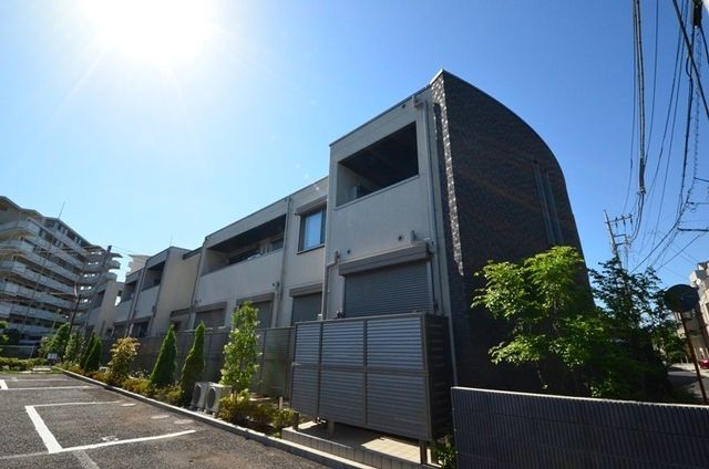 建物外観　★外観★