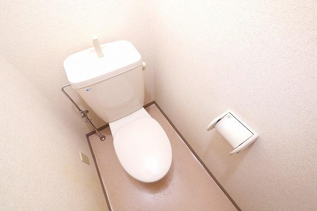 トイレ　シンプルで使いやすいトイレです