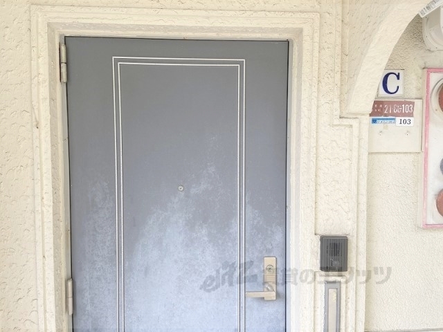 玄関　インターフォン