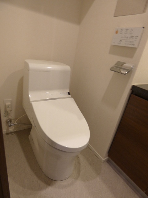 ザ・パークハビオ横浜東神奈川のトイレ写真