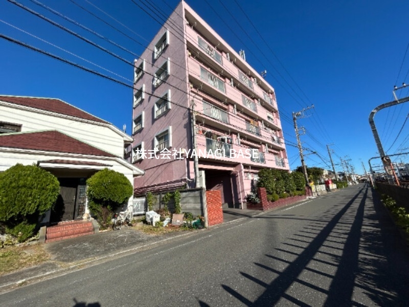 山口ハウスビルの外観写真