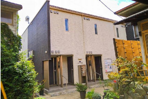 京王井の頭線 下北沢駅 徒歩2分 築9年