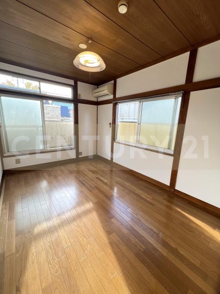 富士見荘新館の居間写真