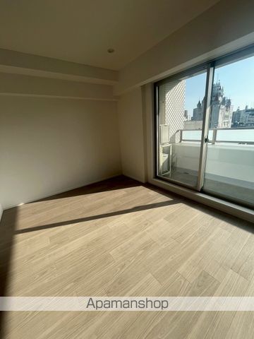 ＪＲ山手線 目黒駅 徒歩5分 8階建 築2年の居間写真