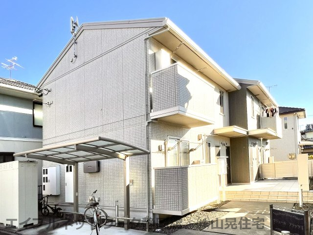 建物外観　外観は落ち着いています