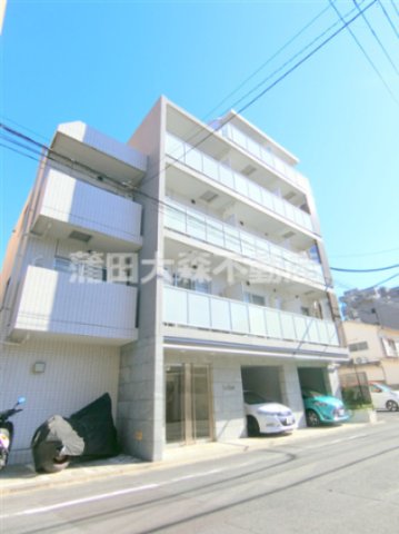 建物外観　2013年10月築　RC鉄筋コンクリート造地上5階建て総戸数