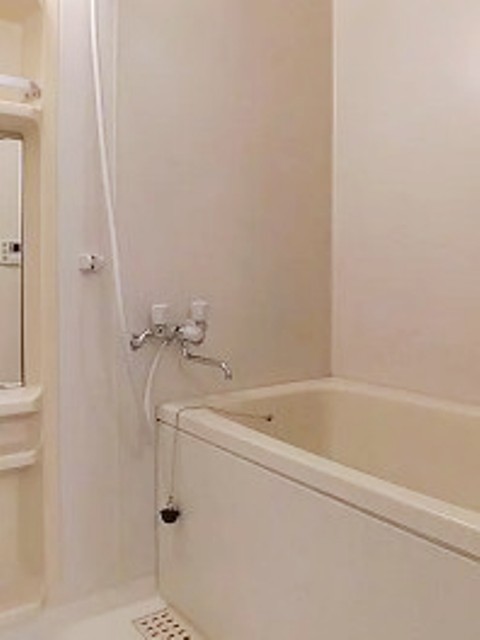 バス・シャワールーム　別部屋同仕様タイプ
