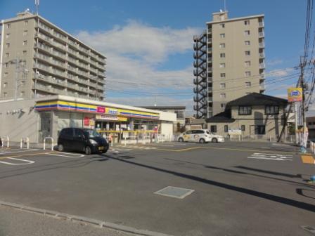 コンビニ　ミニストップ草加瀬崎店（コンビニ）まで267m