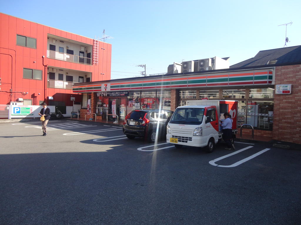 コンビニ　セブンイレブン八王子子安3丁目店（コンビニ）まで356m