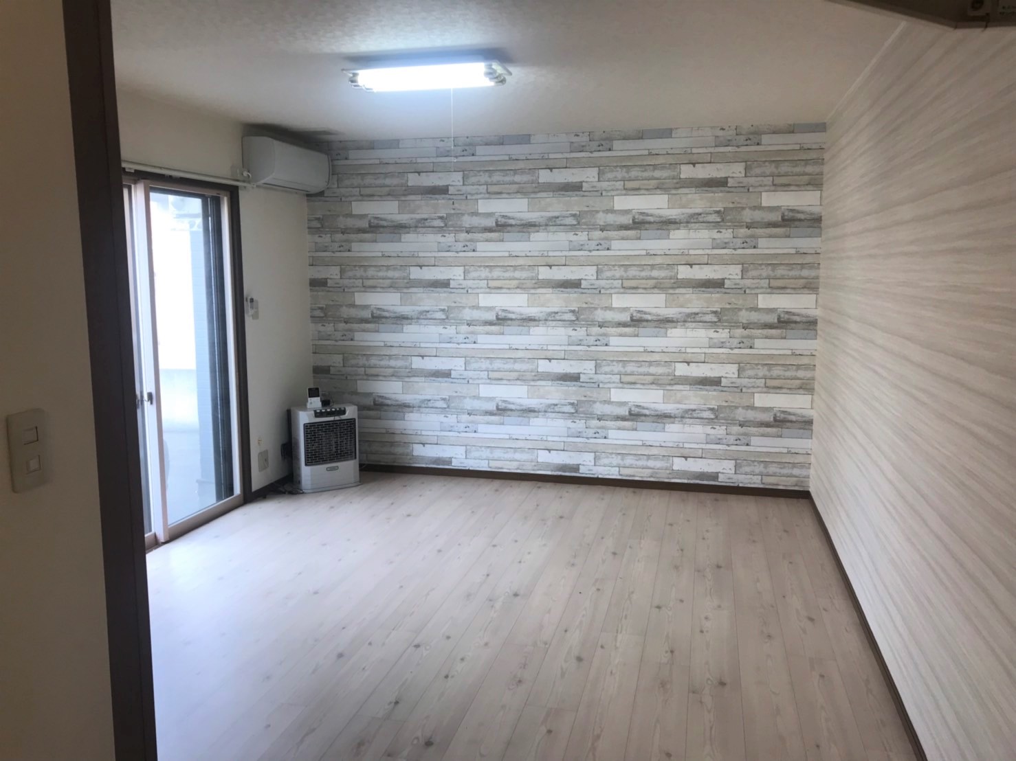 その他部屋・スペース　キッチン→室内