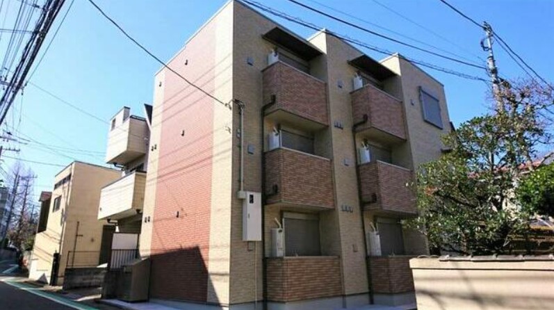 建物外観　木造　3階建