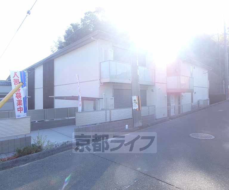 シャーメゾン狛田の建物外観