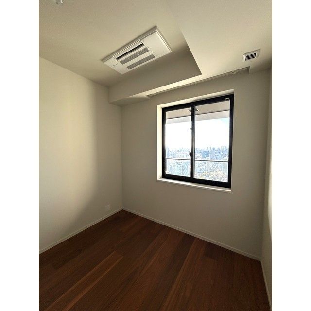 WORLD TOWER RESIDENCEの内装写真