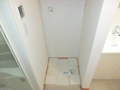 クレセント茨木　その他設備　洗濯パン