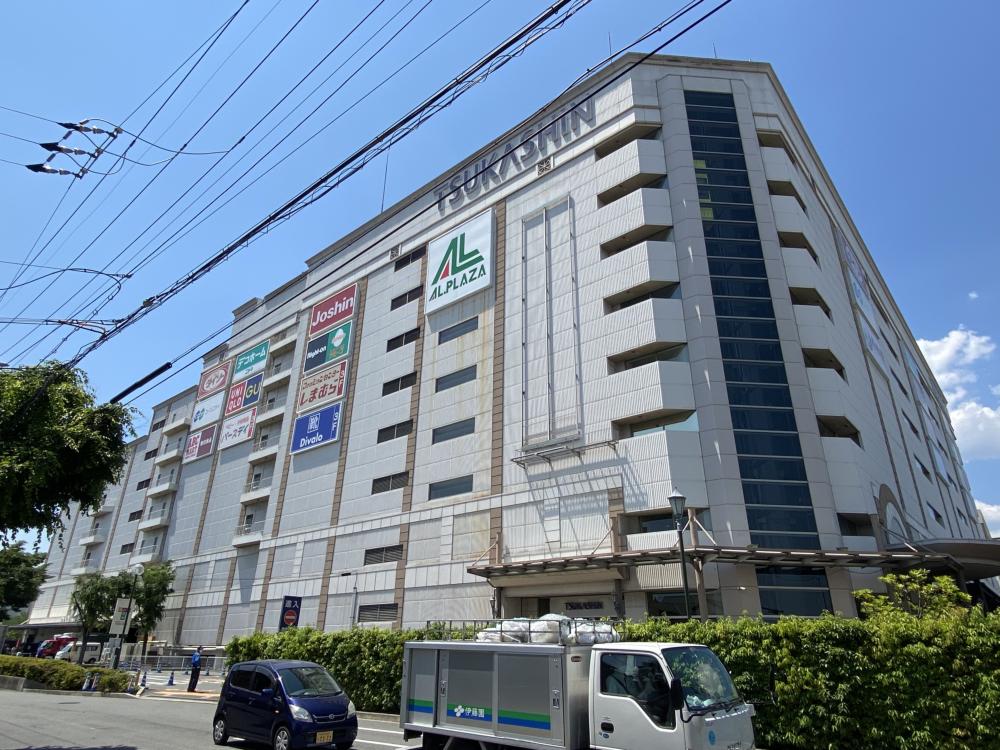 ドラックストア　薬マツモトキヨシ つかしん店（ドラッグストア）まで261m