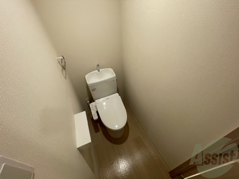 トイレ　トイレです。ウォシュレット付を探している方、おすすめです！