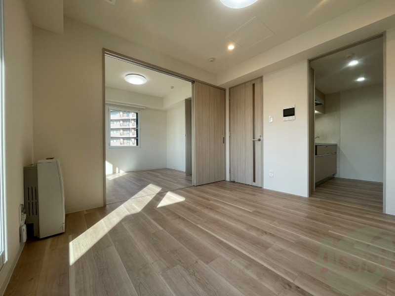 居室・リビング　広々としたリビングですね。使い勝手がよさそうですね！